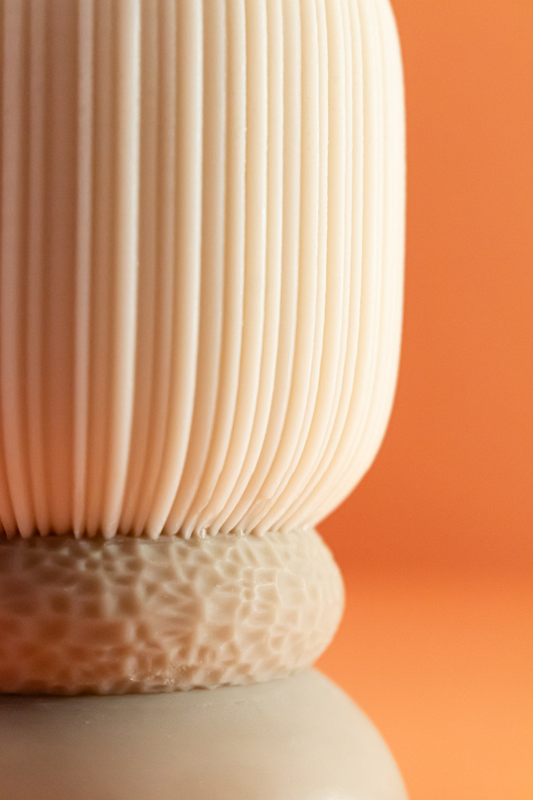 Sculpture Candle Taupe