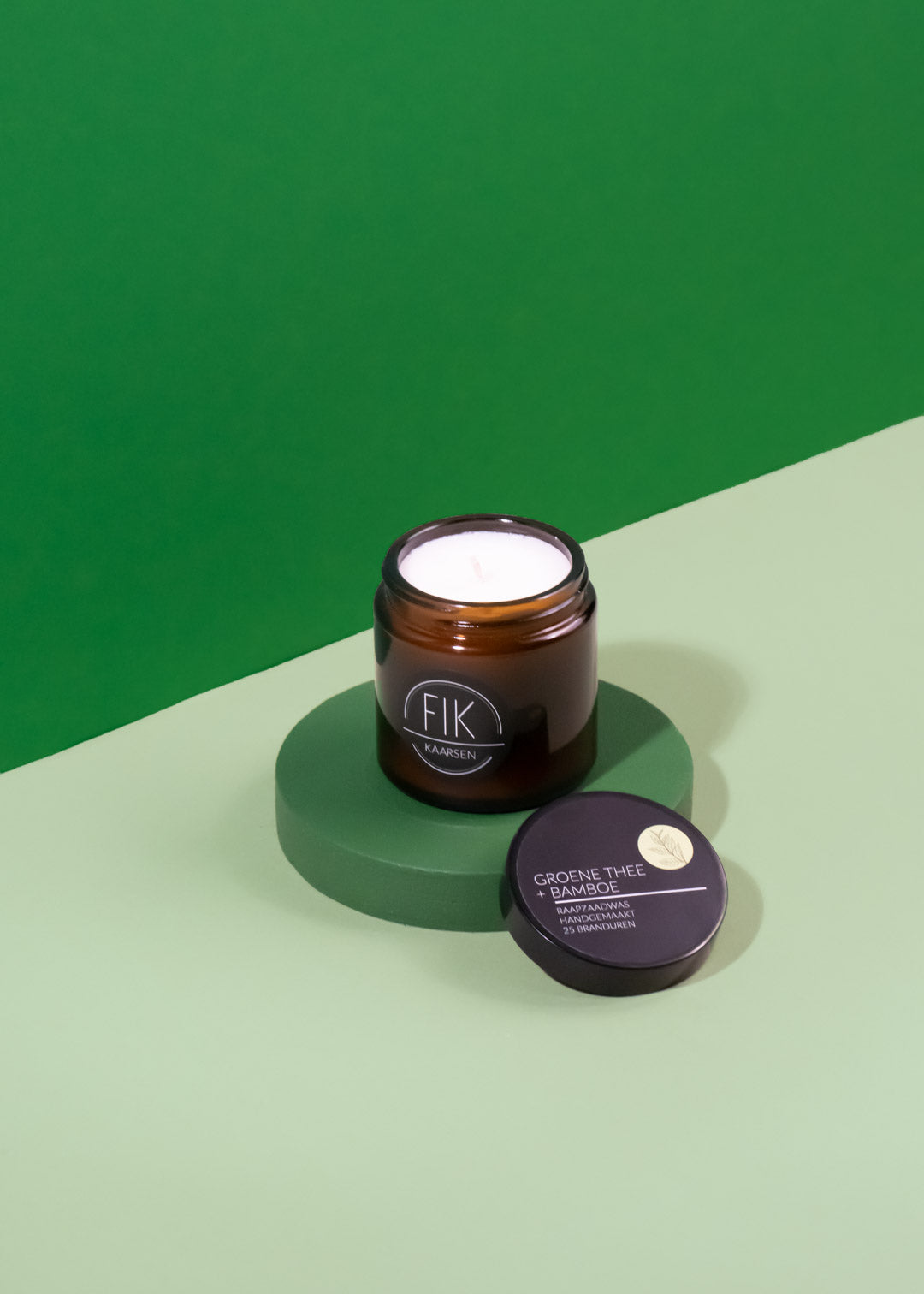 Groene_Thee_Bamboe_Geurkaars_kaars_in_glazen_potje_FIK_Kaarsen